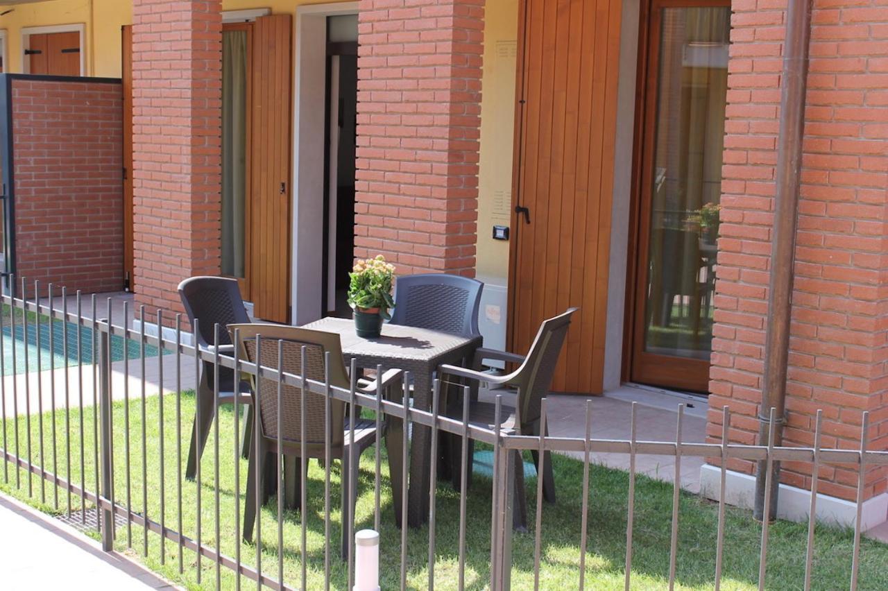 佩斯基耶拉德加达Casa Di Chiara公寓 外观 照片